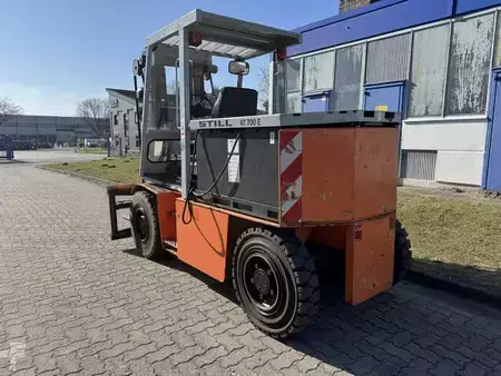 Chariots électriques à 4 roues 1998  Kalmar AT 700E/60-02 (2)