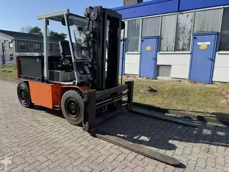 Chariots électriques à 4 roues 1998  Kalmar AT 700E/60-02 (6)