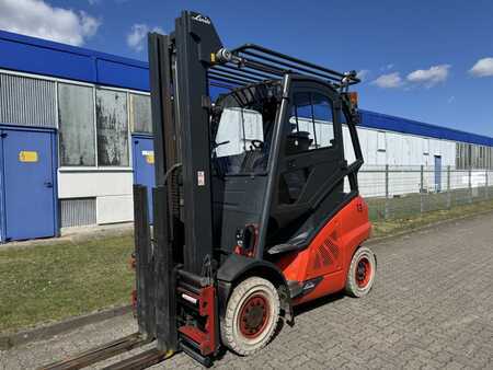 Wózki widłowe diesel 2019  Linde H40D-02 (1)