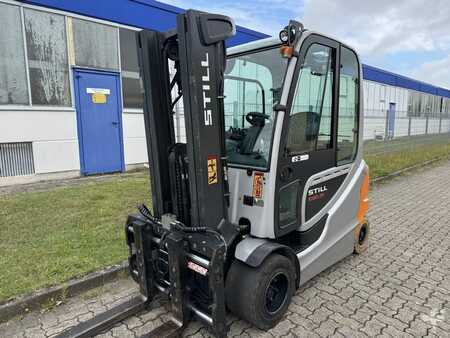 Elektro 4 Rad 2016  Still RX60-35 (1)