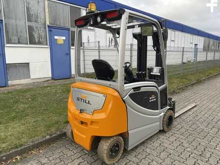 Carrelli elettrici 3 ruote 2020 Still RX20-20P (4)