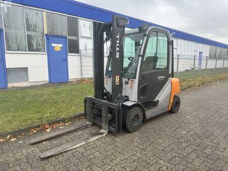 Carrelli elevatori diesel 2019 Still RX70-30 (1)