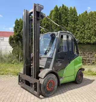 Carrelli elevatori diesel 2006  Linde H45D 394 (1)