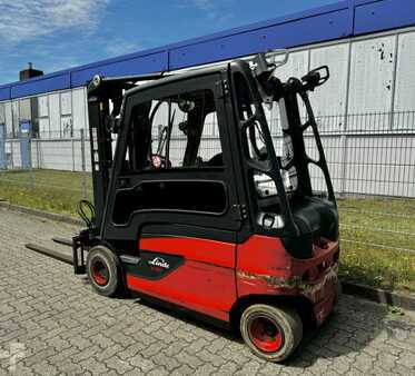 Elektro 4 Rad 2015  Linde E25L -01 (2)