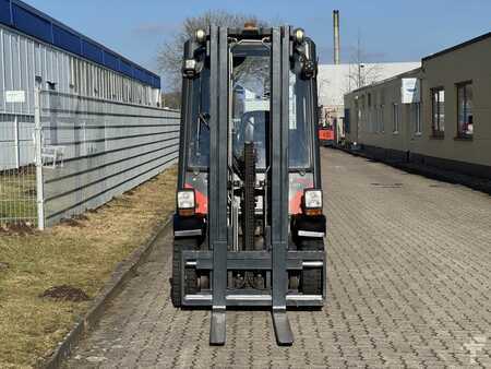 Dieselstapler  Linde H25D-02 392 (2)