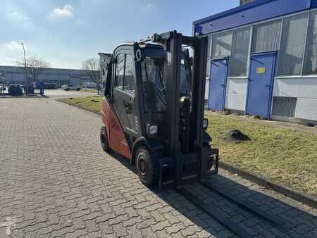 Dieselstapler  Linde H25D-02 392 (5)