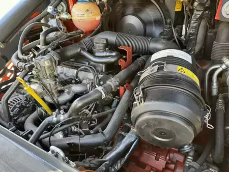 Carretilla elevadora GLP 2014  Linde H35T-02 (7)