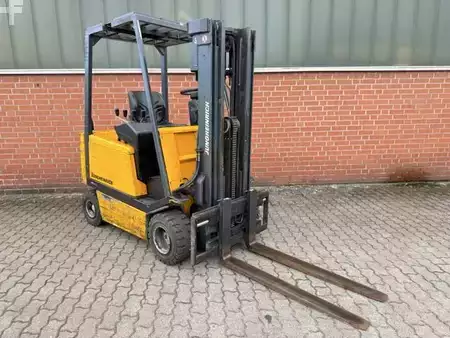 Elektro 4 Rad 1997  Jungheinrich EFG-V20GE115-395DZ (2)