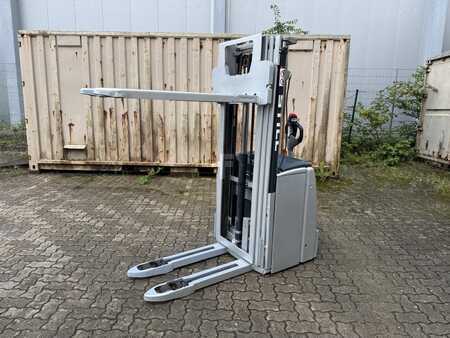 Hochhubwagen 2018  Still EXV14i (8)