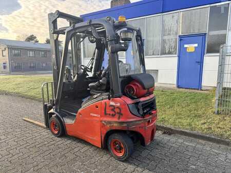 Gas gaffeltruck 2014  Linde Linde 391 H16T (4)