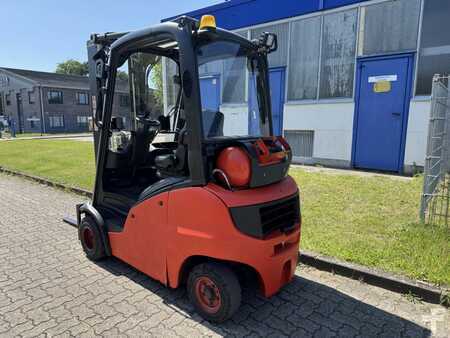 Treibgasstapler 2012  Linde H20T-01 391 (2)