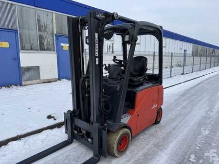 Elektro 4 Rad  Linde E20PH-01 (1)