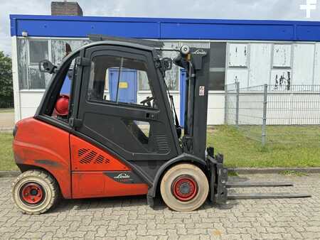 Gázüzemű targoncák 2020  Linde H30T EVO 393 2020 (3)