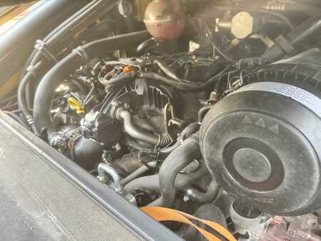 Dieselstapler  Linde H40D-02 394 (10)