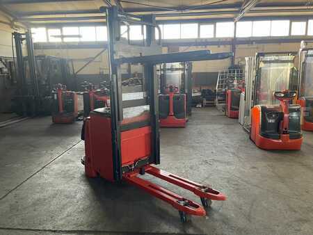 Stoccatori 2012 Linde L12LAPi (1)