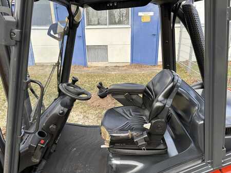 Dieselstapler  Linde H25D 392 (4)