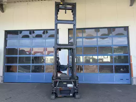 Carretilla retráctil 2022  Linde R17X-03 (7)