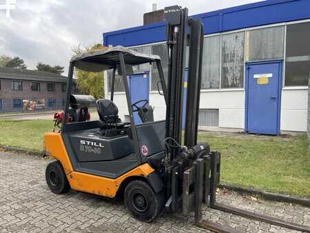 Carrelli elevatori GPL 1994 Still R70-30T (2)