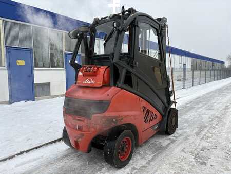 Treibgasstapler  Linde H40T-02 (8)