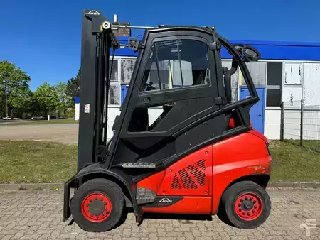 Treibgasstapler 2019  Linde H40T-02 (2)