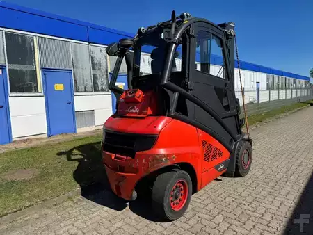 Treibgasstapler 2019  Linde H40T-02 (6)