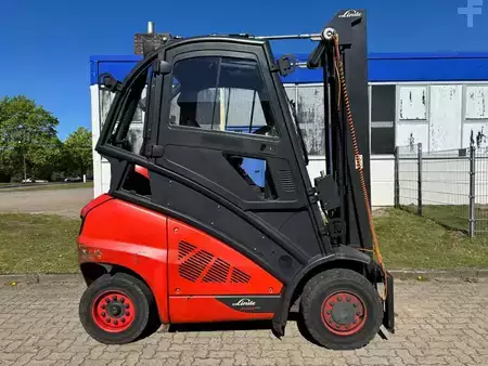 Treibgasstapler 2019  Linde H40T-02 (7)