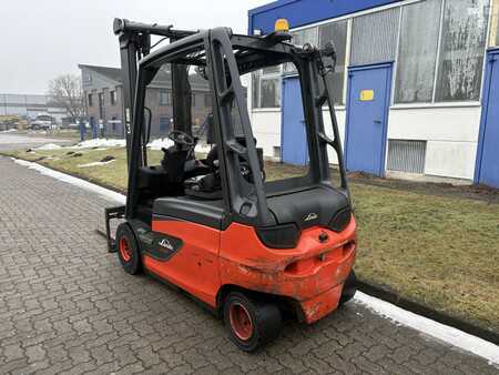 Elektro 4 Rad  Linde E30L-01 (2)