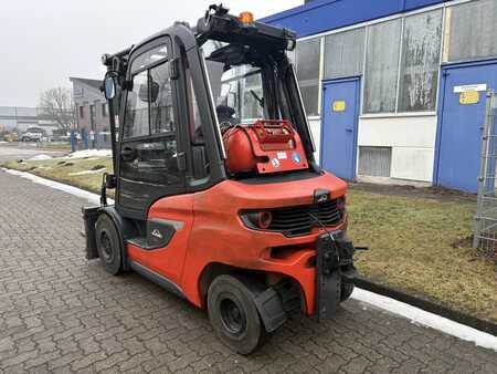 Carrelli elevatori GPL 2020  Linde H30T-01 (5)