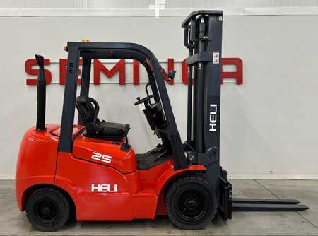 Diesel Forklifts 2018  Heli 10052 - FD25G (2)