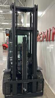 LPG Forklifts 2015  Toyota 10724 - 06-8FG30F (4)