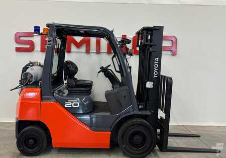 LPG Forklifts 2018  Toyota 10562 -02-8FGF20 (2)