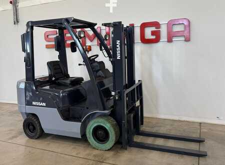 Kontejnerový vozík 2007  Nissan 10836 NP1F1A18J (3)