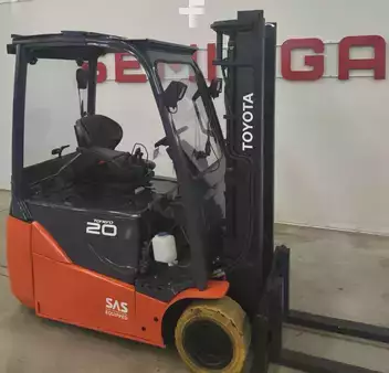 Electric - 3 wheels 2016  Toyota 11129 - TOYOTA 8FBE20T (1)