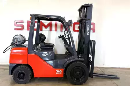 LPG Forklifts 2019  Toyota 11156 - 02-8FGF30 (2)