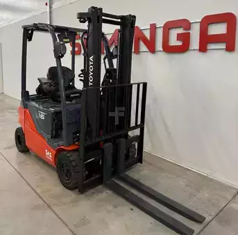 Electric - 4 wheels 2017  Toyota 10748 - 8FBMK16T (2)