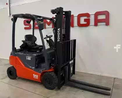 Electric - 4 wheels 2017  Toyota 10748 - 8FBMK16T (5)