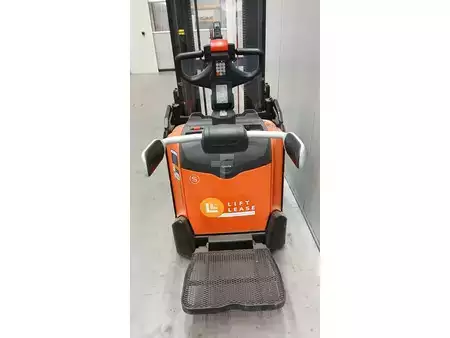 Штабелери стоячі  Toyota SPE120L + weegsysteem (2)