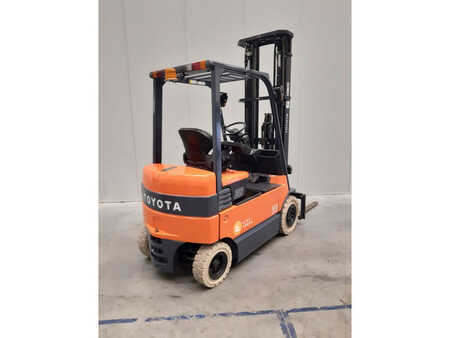 Toyota 7FBMF25