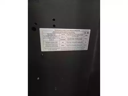 Apilador conductor incorporado 2023  BT SHE100 (5)