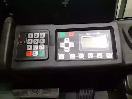 Elektro tříkolové VZV 2023  Toyota 8FBE18T (19)