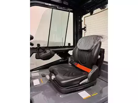 Elektro tříkolové VZV 2023  Toyota 8FBE18T (4)
