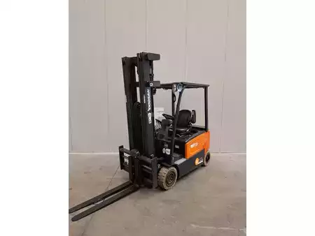 Elektrisk- 4 hjul 2017  Doosan B16X-7 (1)