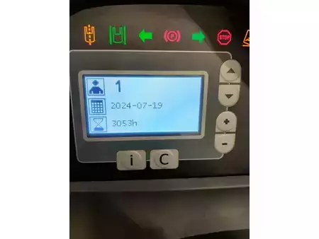 Skjutstativtruck 2018  BT RRE140H (7)