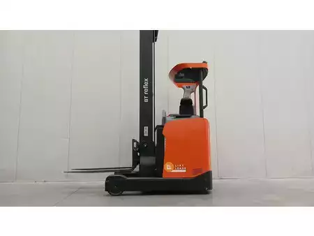 Skjutstativtruck 2019  BT RRE160H (1)