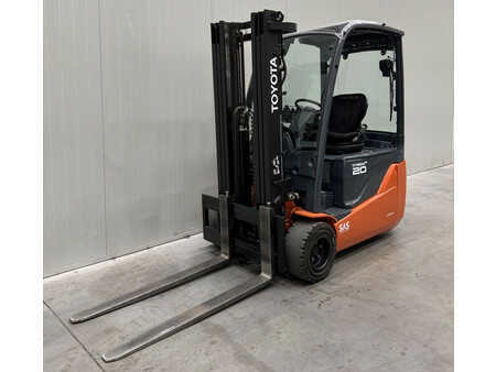 Carrelli elettrici 4 ruote 2017  Toyota 8FBE20T (3)