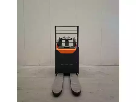 Electric Pallet Trucks  Toyota LPE220 Nieuw! (4)