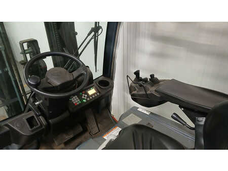 Elektro čtyřkolový VZV 2019  Toyota 8FBM16T (5)