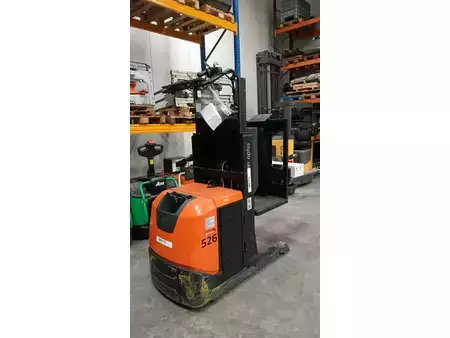 Plocktruckar vertikal 2017  Toyota OSE100 (1)