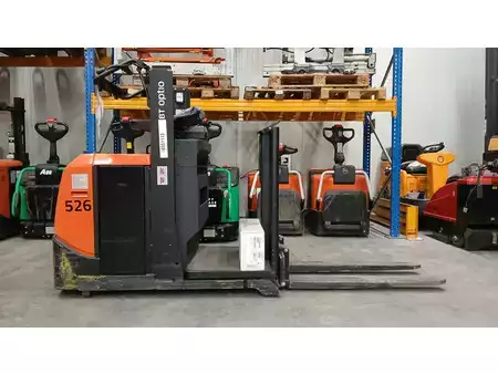 Plocktruckar vertikal 2017  Toyota OSE100 (2)