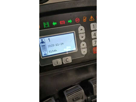 Tolóoszlopos targonca 2017  Toyota RRE140HE (7)